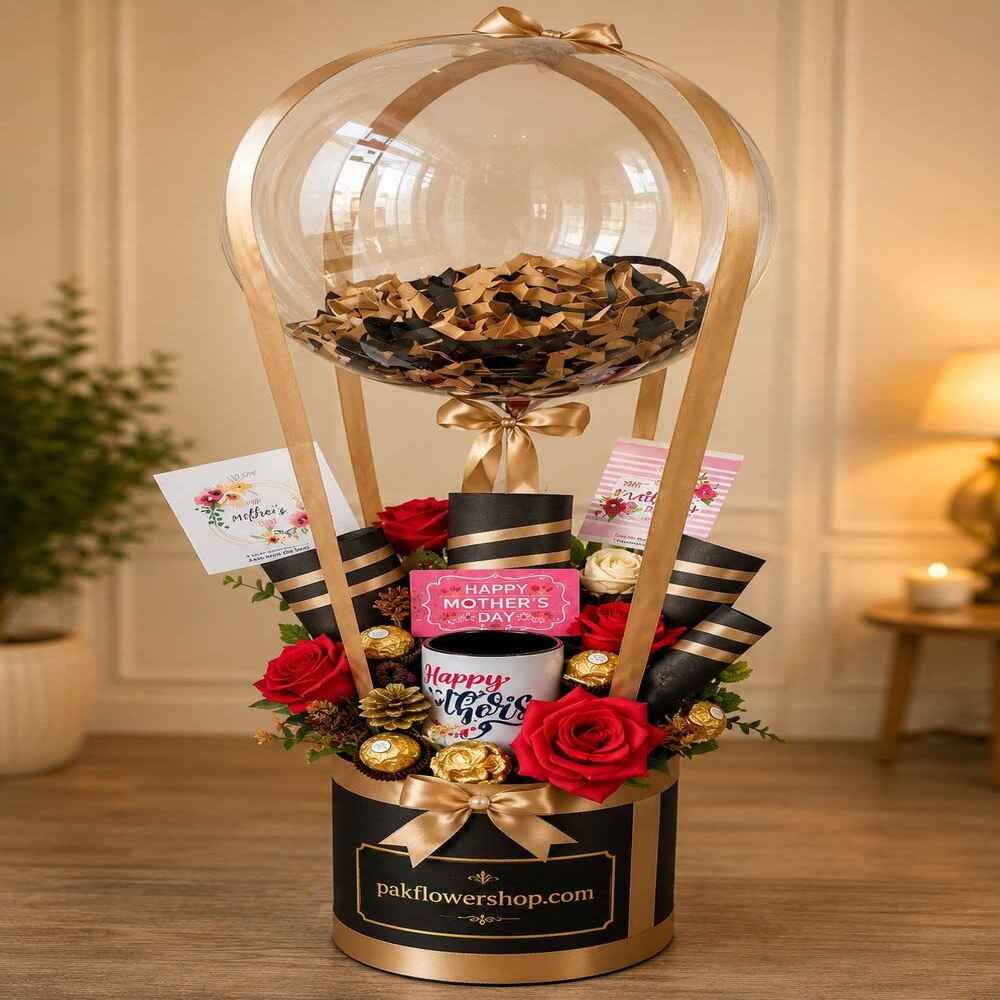 Elegant Mother’s Day balloon hamper perfect for gift delivery in Lahore.